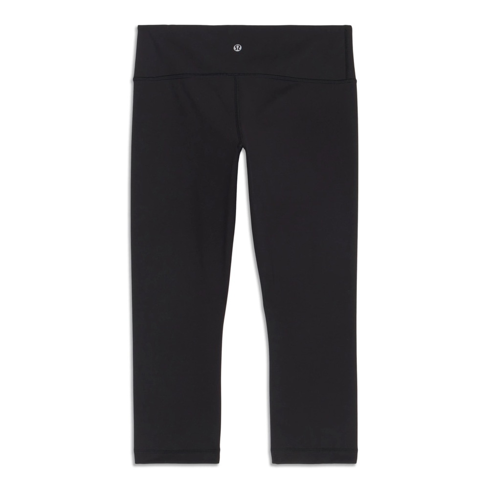 LULULEMON cropped capri leggings